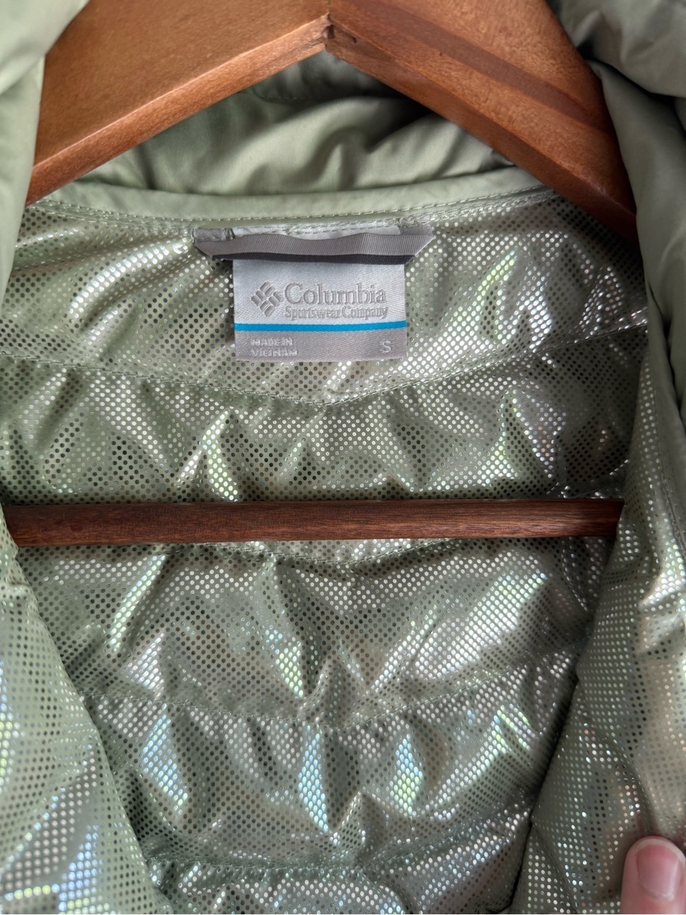 Columbia Women's Sage Quilted Packable Puffer Vest - Picture 4 of 11